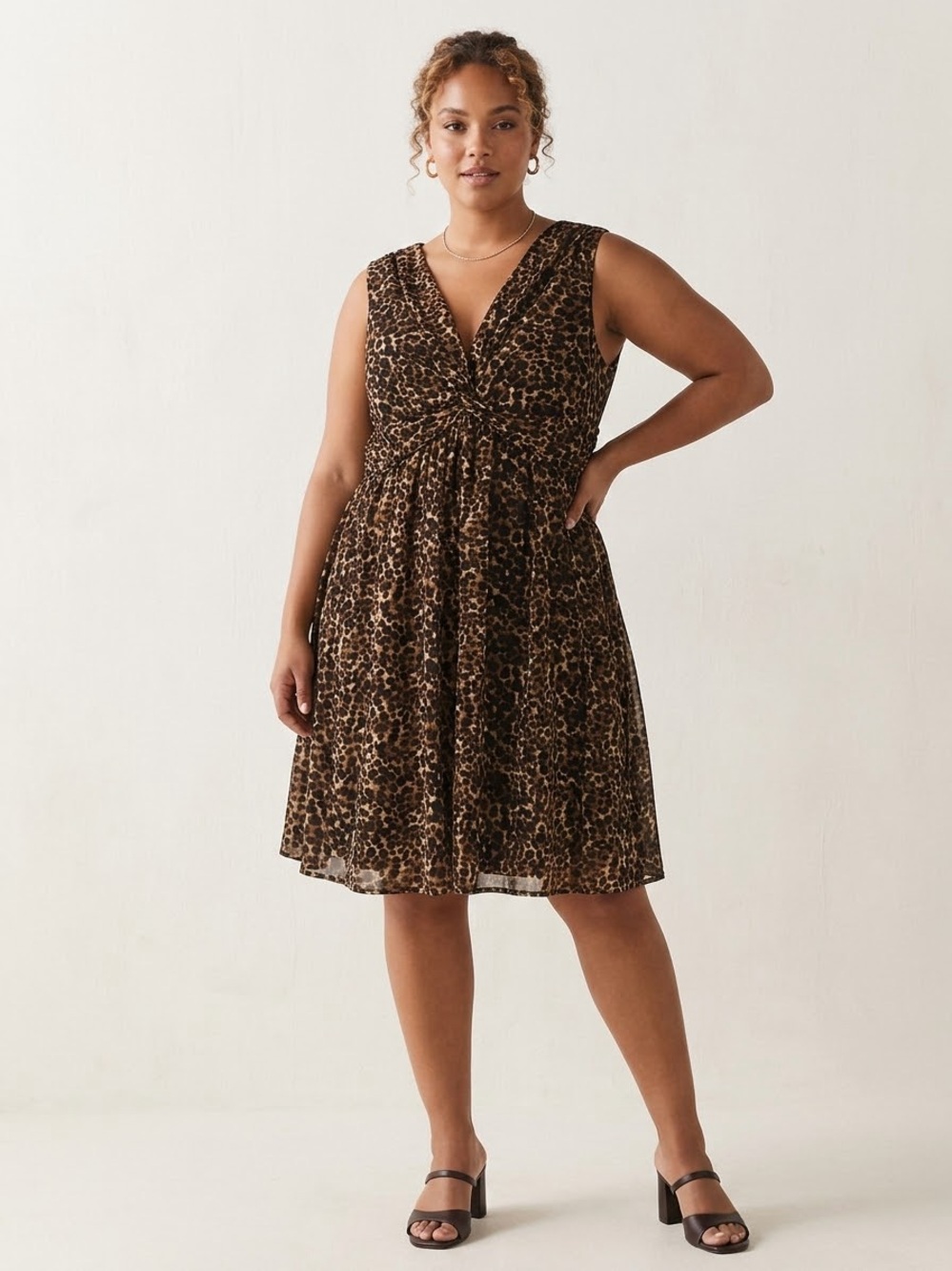 Ronni Nicole Brown Leopard Print Sleeveless Midi Dress